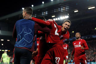 Liverpool ngược dòng hạ Barca: Đêm Anfield, đêm không tưởng
