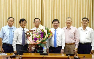 PGS TS Trần Hoàng Ngân làm Viện trưởng Viện Nghiên cứu Phát triển TP HCM