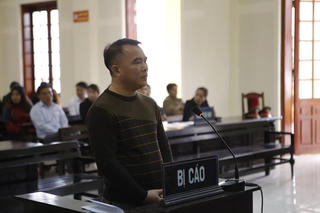 Nguyên Thiếu tá Công an lãnh 15 năm tù