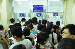 Từ 1/6, điều chỉnh giá viện phí đối với bệnh nhân không có thẻ bảo hiểm y tế