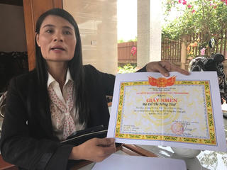 Giông bão cuộc đời của một người vợ lính đảo - Kỳ 2: Trù dập bằng lá phiếu tín nhiệm