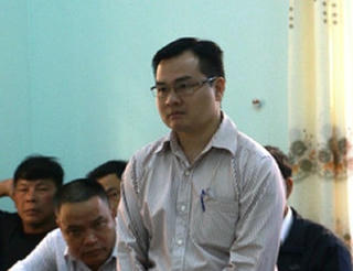 Nhận hối lộ, nguyên Phó Viện trưởng Viện Kiểm sát Nhân dân lãnh 7 tháng tù giam