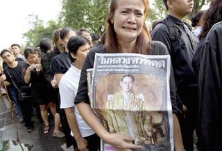 Thái Lan tiễn biệt Quốc vương trong nước mắt