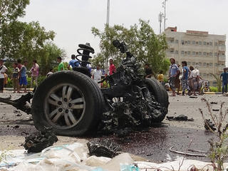 Đánh bom xe ở Yemen, hàng trăm người thương vong