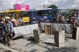 Nạn nhân tử vong khi rơi xuống hố ga: Do thi công cẩu thả