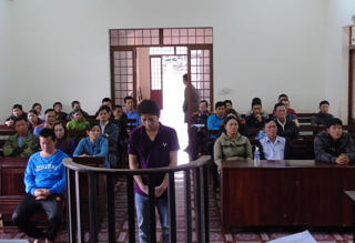 7 năm tù cho kẻ giả danh công an hiếp dâm nữ sinh