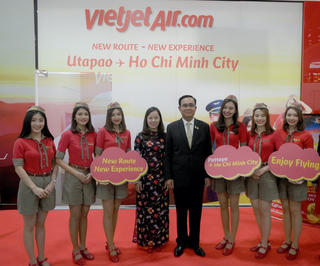 Thủ tướng Thái Lan chúc mừng Vietjet tại lễ ra mắt đường bay TP HCM - Pattaya