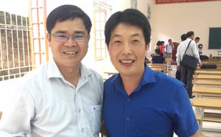 Dựng tủ sách tri ân trường cũ