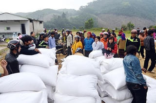 Xuất cấp gạo cho 2 tỉnh Hà Tĩnh và Sơn La