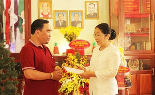 Lãnh đạo TP Hồ Chí Minh thăm gia đình cố Linh mục Nguyễn Công Danh
