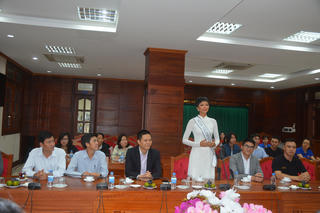 Khen thưởng Hoa hậu Hoàn vũ H’Hen Niê