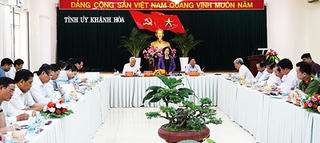 Trưởng ban Dân vận Trung ương Trương Thị Mai làm việc tại Khánh Hòa