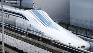 Tự thiêu trên tàu cao tốc Nhật Bản, 2 người chết