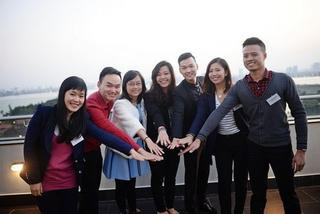 Thư gửi người xa xứ: Đi xa để trở về