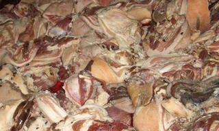 Bình Phước: Phát hiện hơn 600kg thực phẩm bẩn