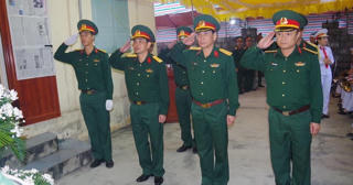 Người lính trẻ dũng cảm lao xuống cứu đồng đội và bị nước cuốn trôi