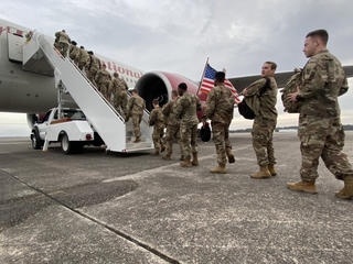 NATO lại 'động binh'