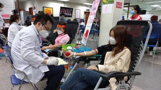 Lợi ích bất ngờ khi hiến máu