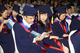 Siết đào tạo thạc sĩ, tiến sĩ