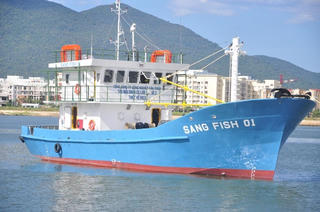 Đóng tàu vỏ thép theo Nghị định 67: Ưu đãi thành ngược đãi