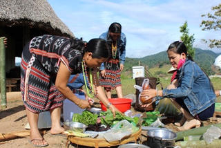 Zơ rá -  đặc sản của người Cơ Tu