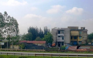 Khắc khoải xóm nước đen