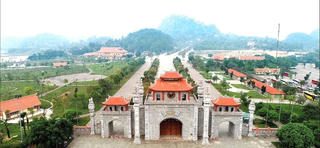 Là dân một nước, là con một nhà