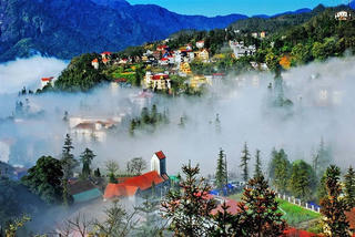 Sa Pa từ huyện lên thị xã, biên chế giữ nguyên