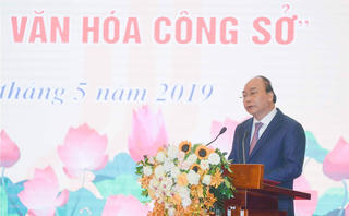 Thủ tướng Nguyễn Xuân Phúc: Công chức cần xóa bỏ văn hóa ‘không nhúc nhích’