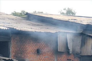 Ngạt thở vì lò đốt nhôm