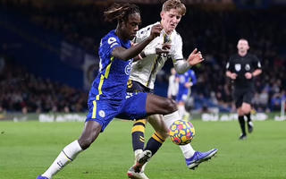 Ngoại hạng Anh: Nguy cơ dừng giải bởi dịch bệnh