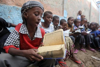 Nhóm khủng bố al-Shabab tại Somalia tuyển mộ trẻ em