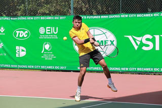 Lý Hoàng Nam vào tứ kết giải Vietnam F2 Futures 2017