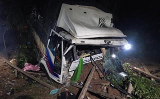 Điều tra nguyên nhân vụ tai nạn khiến 3 người tử vong trong một gia đình ở Quảng Bình