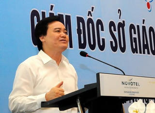 Bộ trưởng Phùng Xuân Nhạ giao nhiệm vụ trọng tâm trước thềm năm học mới