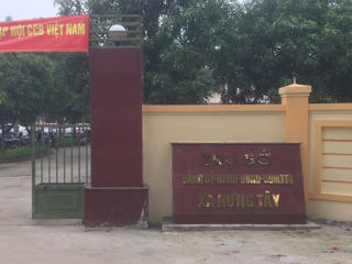 Khởi tố một cán bộ địa chính xã nhận hối lộ