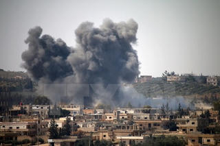 Thông tin trái chiều về việc Nga không kích nhầm tại Syria