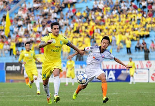 Vòng 14 V.League 2015: Khi HAGL không còn là tâm điểm