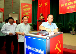 Hậu Giang ủng hộ đồng bào bão lũ phía Bắc 650 triệu đồng