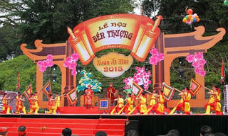 Lào Cai thông qua kế hoạch tổ chức lễ hội đền Thượng năm 2016
