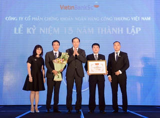 VietinBankSc (CTS) dẫn đầu thị trường