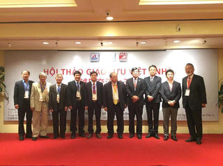 Nhận thức lại của thế hệ chúng tôi về người Nhật