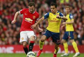 Arsenal - Manchester United: Hy vọng vào cái duyên của Rooney