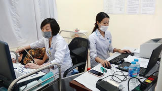 Quảng Ninh: Tổ chức khám sàng lọc ung thư cho gần 500 người dân