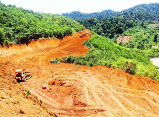 Chưa hoàn tất thủ tục, vẫn thi công dự án thủy điện