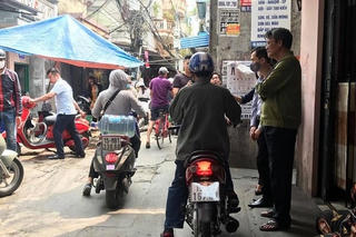 Tổ trưởng dân phố bị đối tượng tâm thần bất ngờ đâm chết