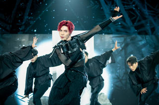 Erik khiến Hà Lê đòi 'dốc cạn' túi tiền vì quá phấn khích