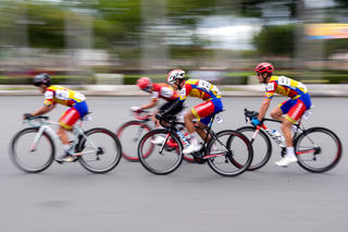 [ẢNH] Chặng đua thứ 14, tranh Giải đua xe đạp toàn quốc