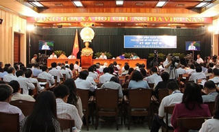 TP Hồ Chí Minh: Nóng chuyện nước sạch