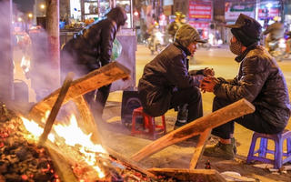Sáng 12/1: Hà Nội rét đậm, nhiệt độ thấp nhất 8 độ